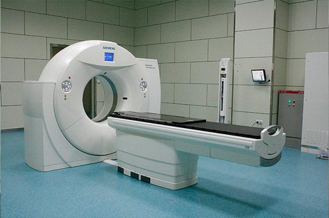 制造輻射防護(hù)門需要遵循的標(biāo)準(zhǔn)和規(guī)范